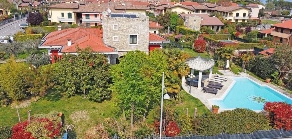Private Luxury Villa With Pool Moniga del Garda Exterior photo