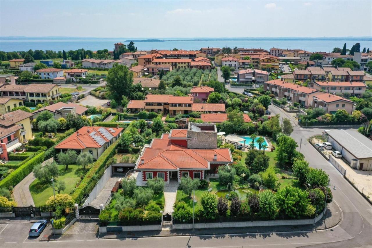Private Luxury Villa With Pool Moniga del Garda Exterior photo